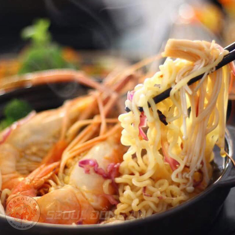 Mì Kim Chi Hải Sản