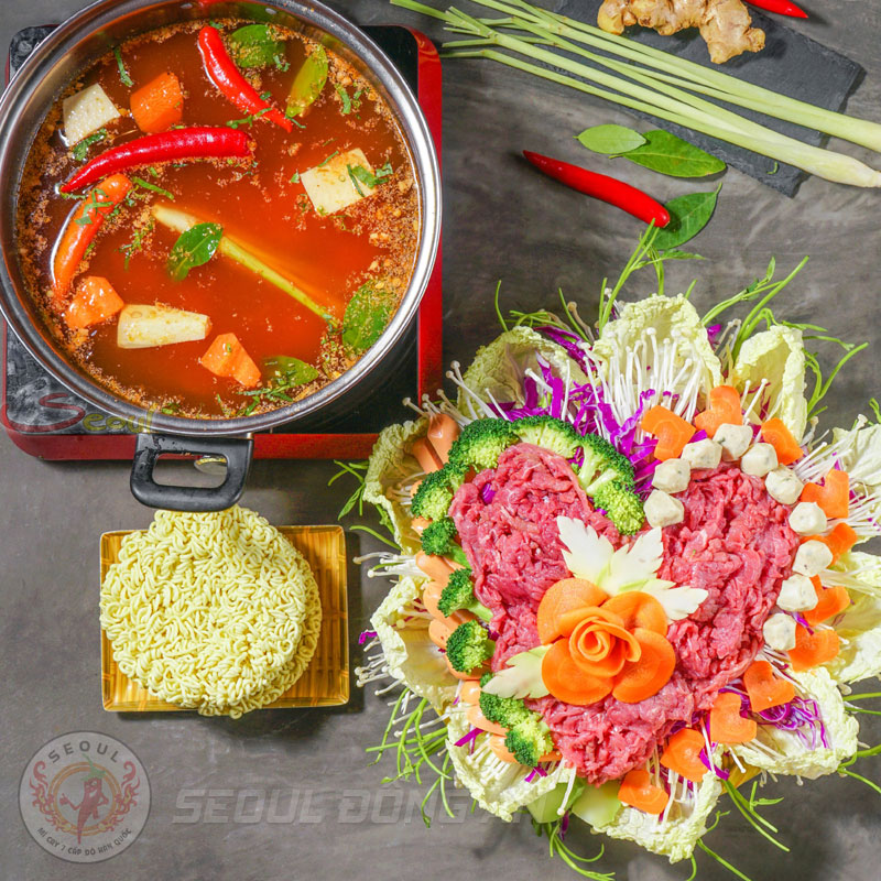 Mì lẩu thái bò Seoul